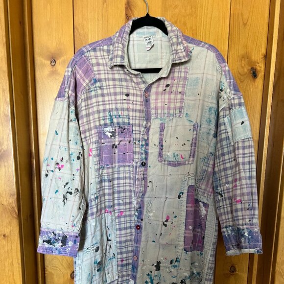 Magnolia Pearl Wearable Art Shirt - Picture 3 of 4